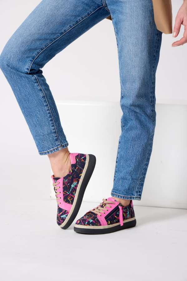 Zola Herby Womens Sneakers - Pink Print (9022254711007)