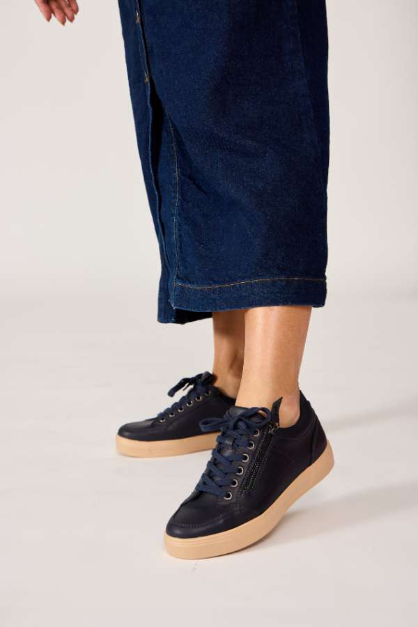 Wilde Savlen Women's Sneakers - Navy (9006895857887)